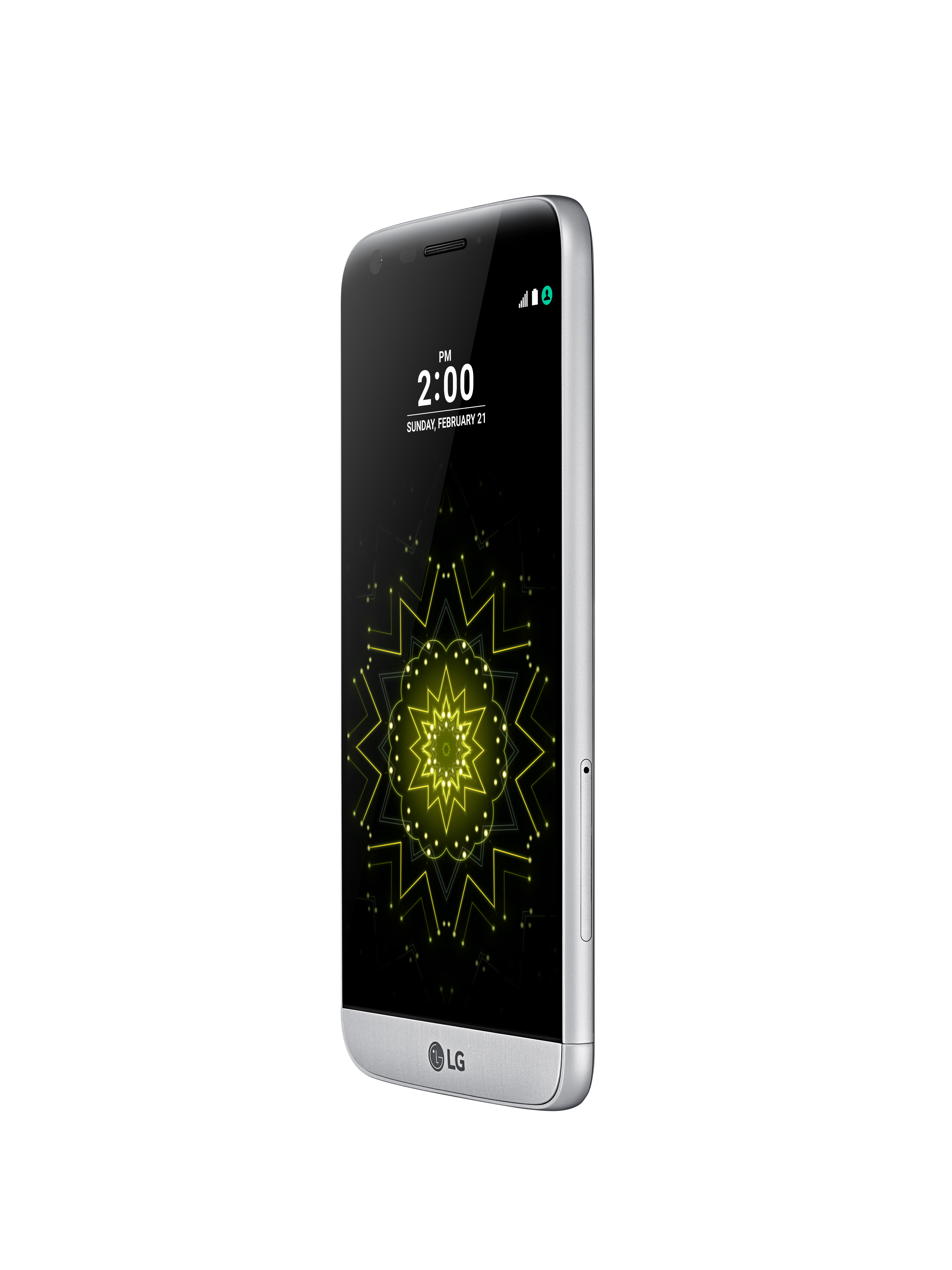 LG-Telefon. Bildschirm zeigt Uhrzeit und gelbes Design. Silberner Rahmen. Weißer Hintergrund.
