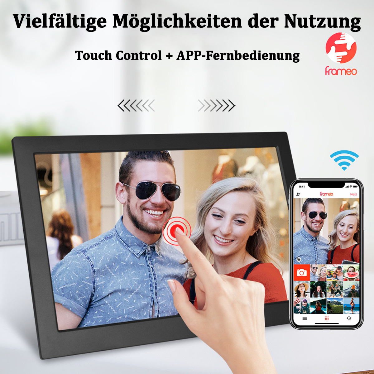 Osoba wskazująca na zdjęcie w czarnej cyfrowej ramce. Inny telefon pokazuje to samo zdjęcie.