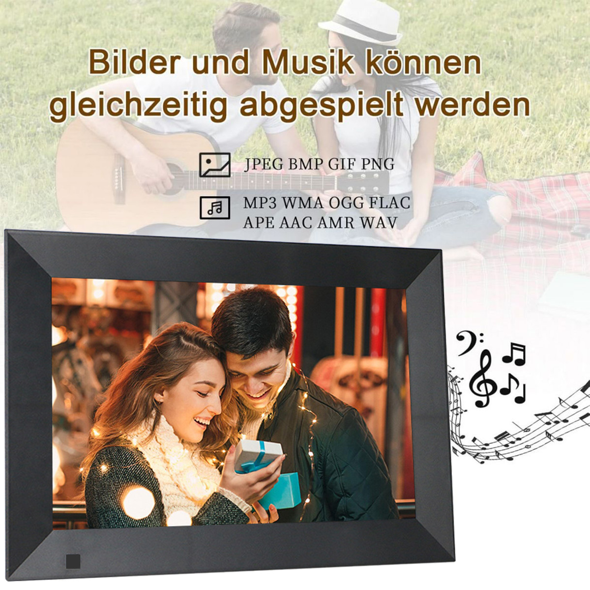 Cyfrowa ramka na zdjęcia z czarną ramą. Ludzie oglądają prezent na zdjęciu.