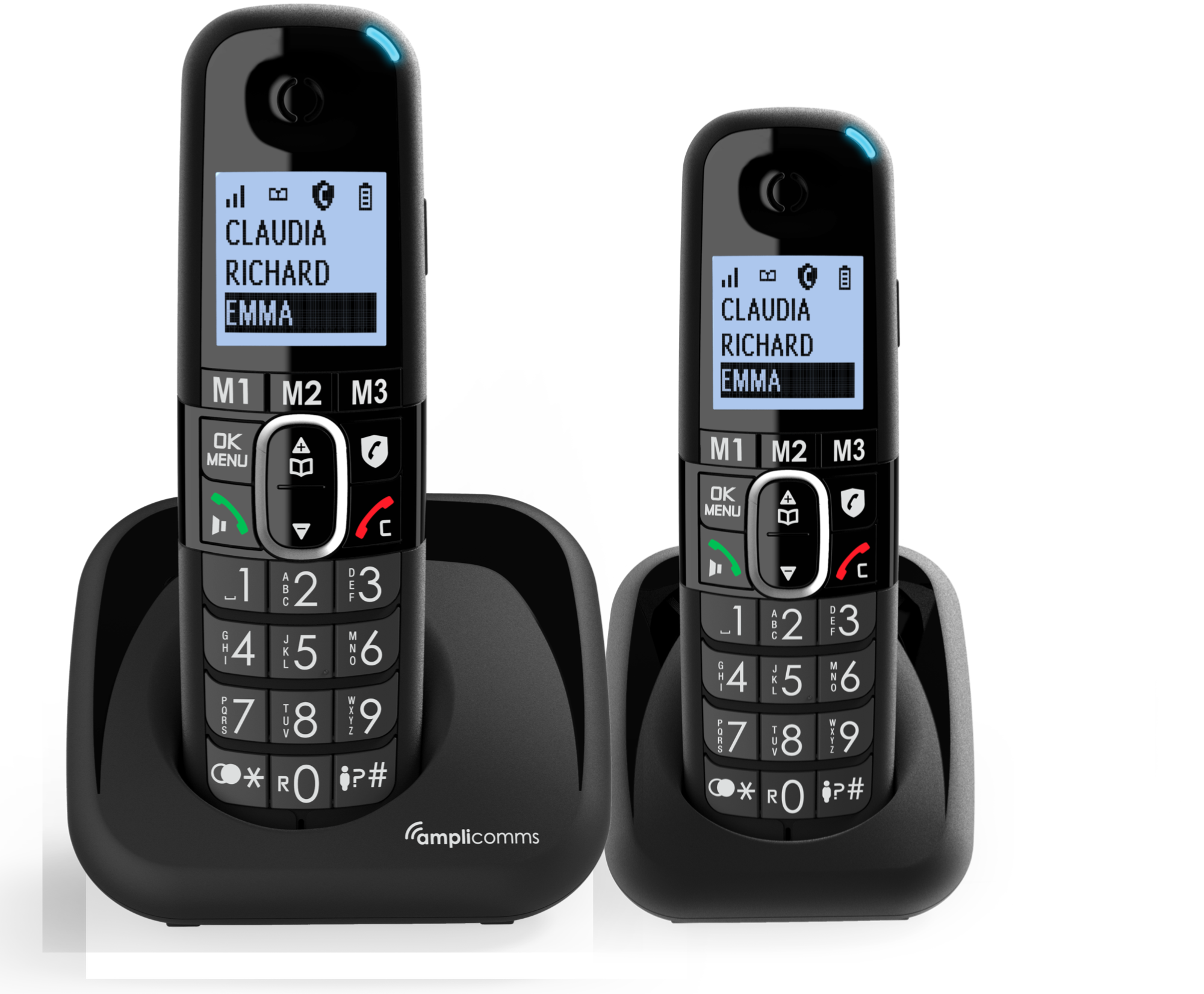 Twee zwarte draadloze telefoons op hun oplaadstations. De schermen tonen namen en signaalsterkte.