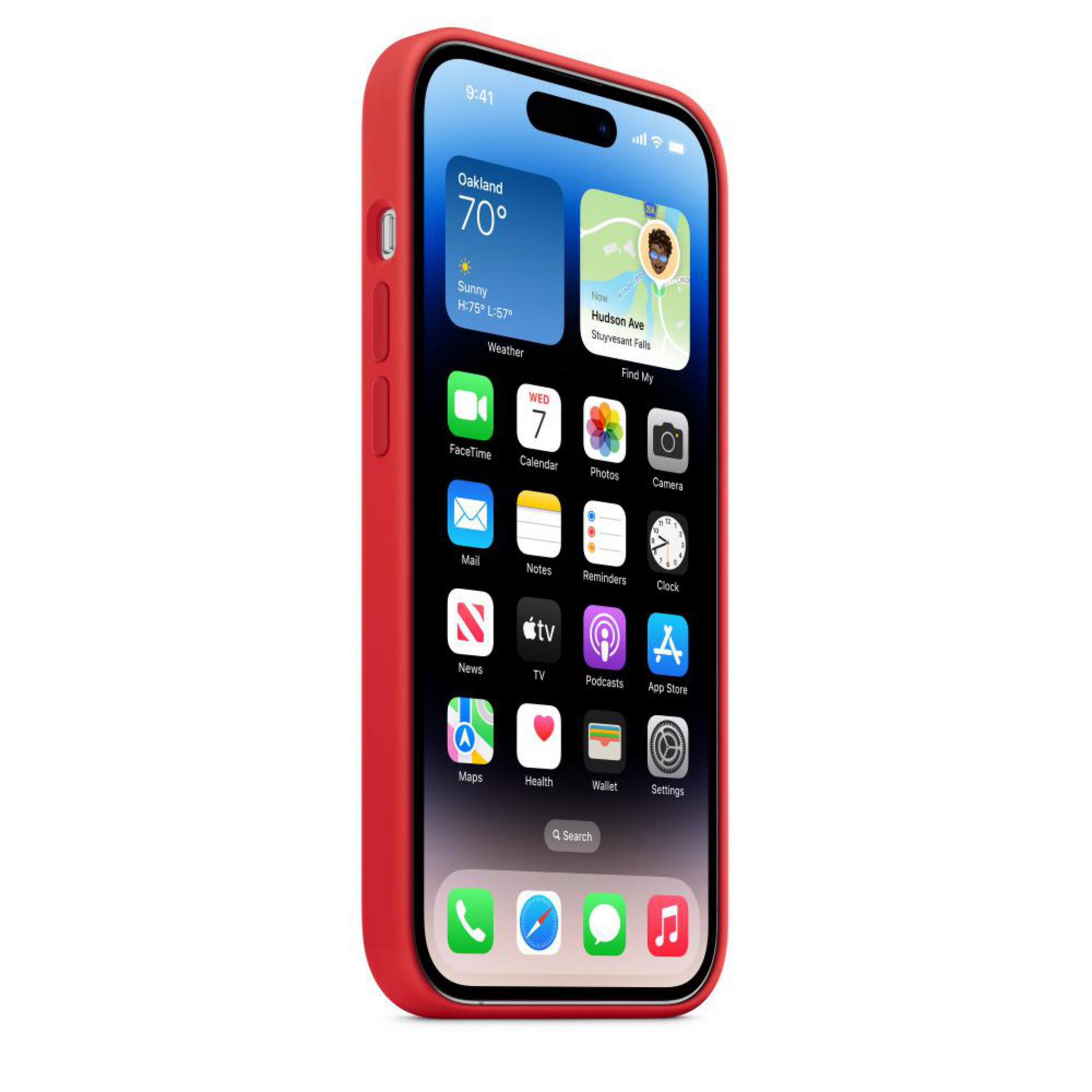 Een iPhone in een rode hoes, met het beginscherm. De tijd en het weer zijn zichtbaar.