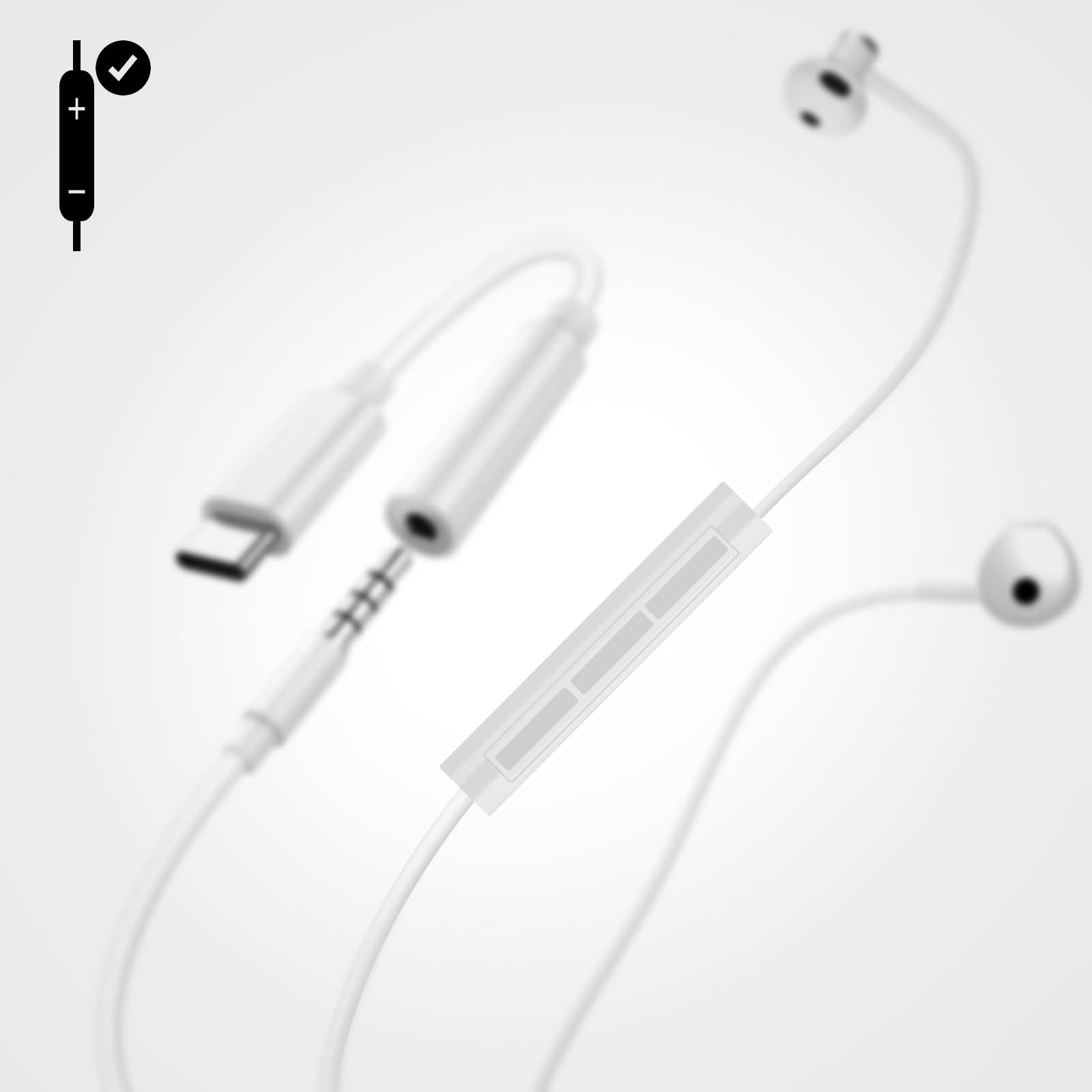 Białe słuchawki z kontrolą. Słuchawki i adapter USB-C na białym tle.