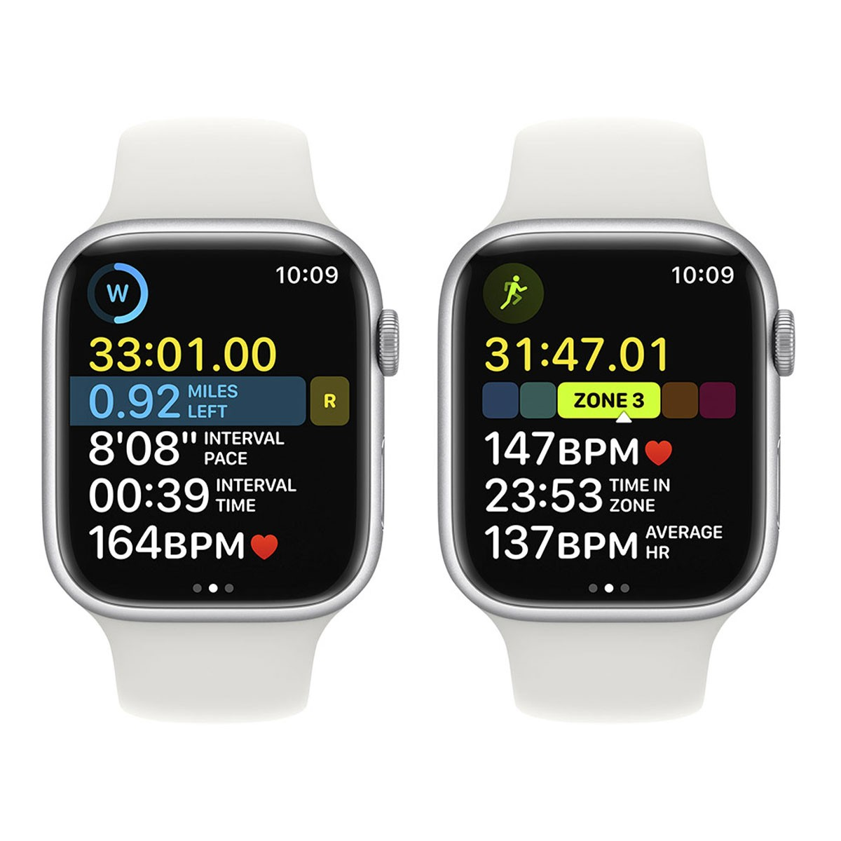Dos smartwatches blancos mostrando estadísticas de entrenamiento, incluyendo tiempo, ritmo y frecuencia cardíaca.