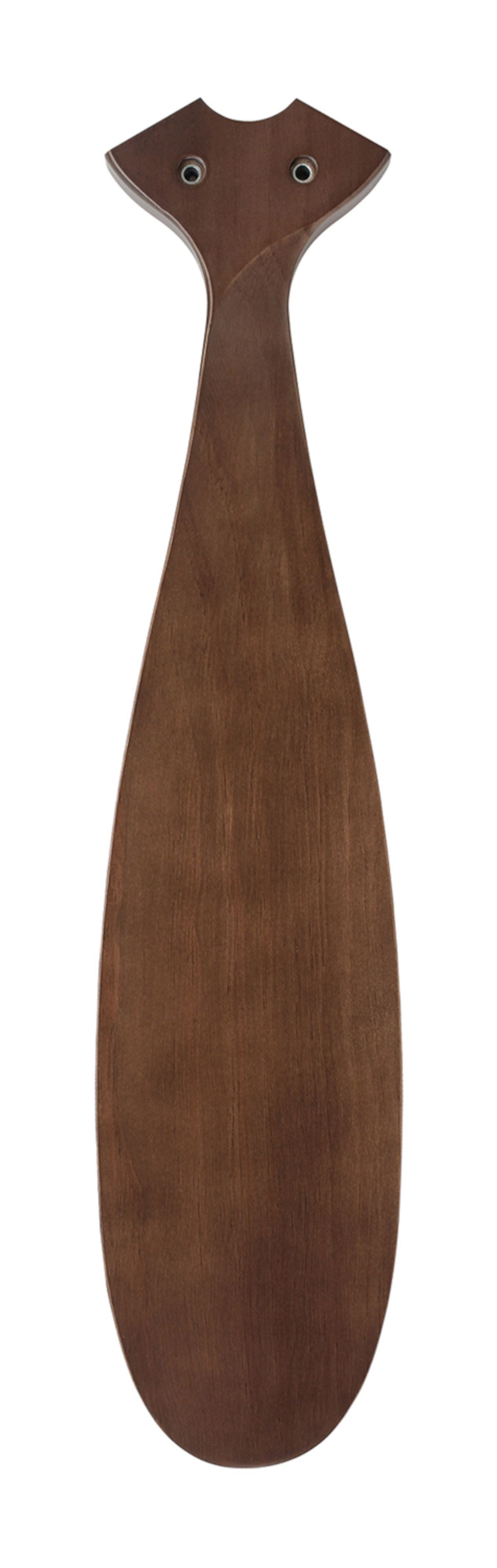 Una pagaia di legno con una lama lunga e ovale, vista su sfondo bianco.