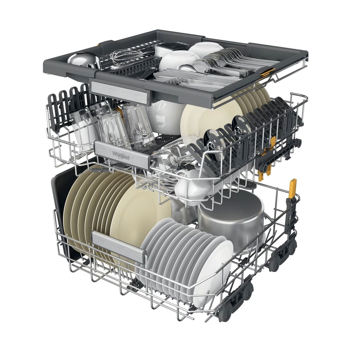 Wnętrze zmywarki z naczyniami, szklankami i sztućcami. Górny kosz jest wysunięty.