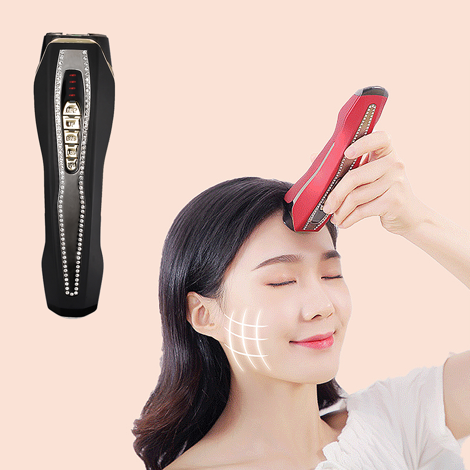 Una mujer usando un dispositivo de belleza rojo y negro en su rostro, con luces y una cuadrícula dibujada.