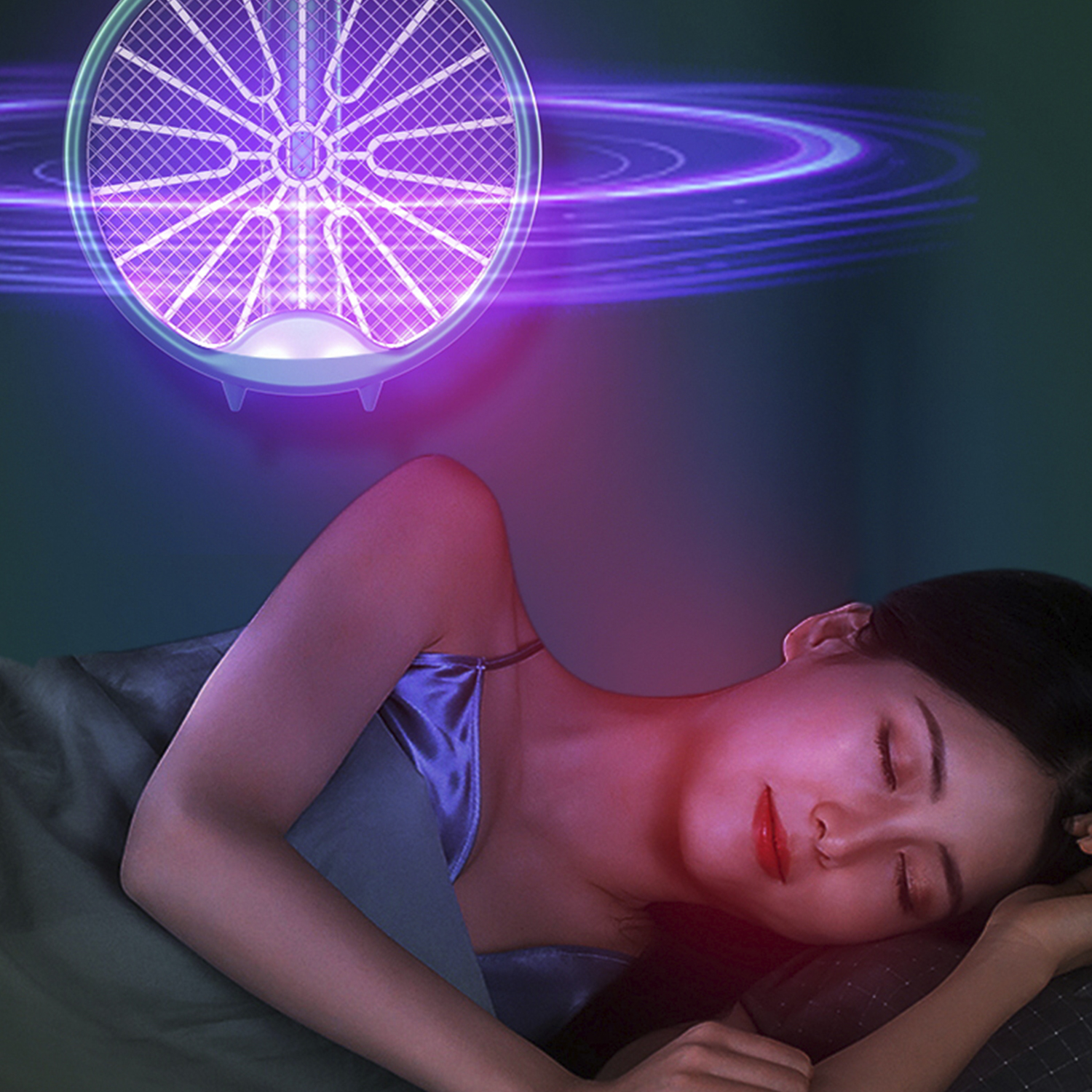 Mujer durmiendo con un matamoscas encima, emitiendo luz púrpura.