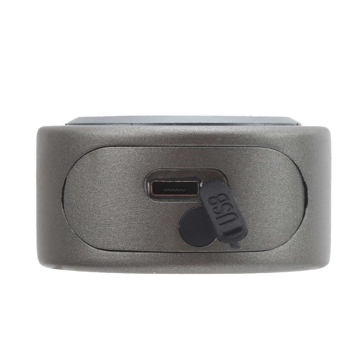 Graues Gerät mit USB-Anschluss. Schwarze USB-Abdeckung ist im Anschluss.