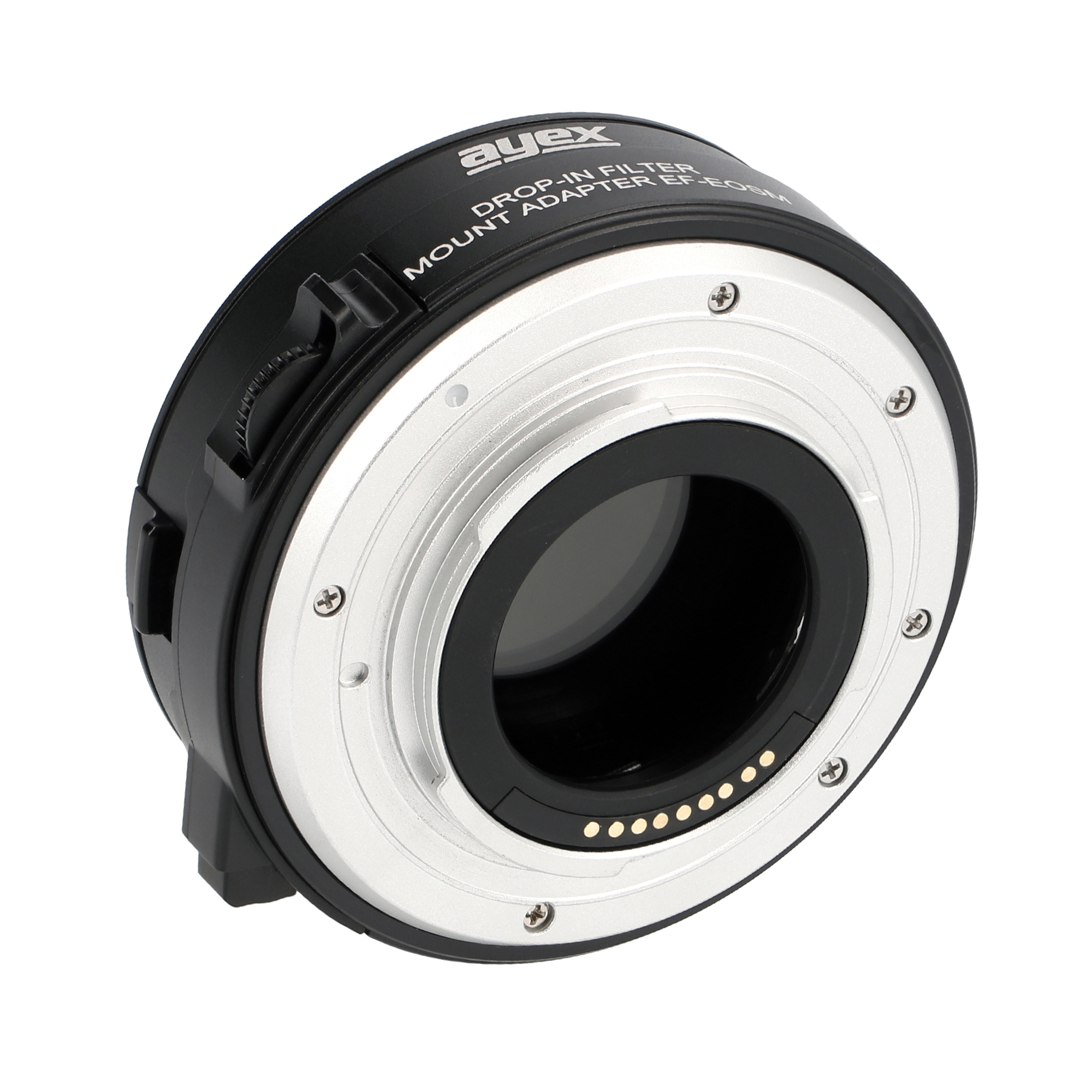 Ein schwarzer Kameraobjektivadapter mit silbernem Ring und Schraubenlöchern.