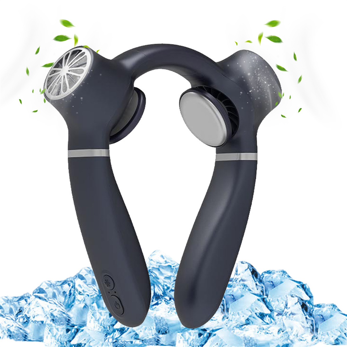 Dunkelgrauer Nackenventilator mit zwei Lüftereinheiten, silbernen Akzenten und Eiswürfeln im Hintergrund.