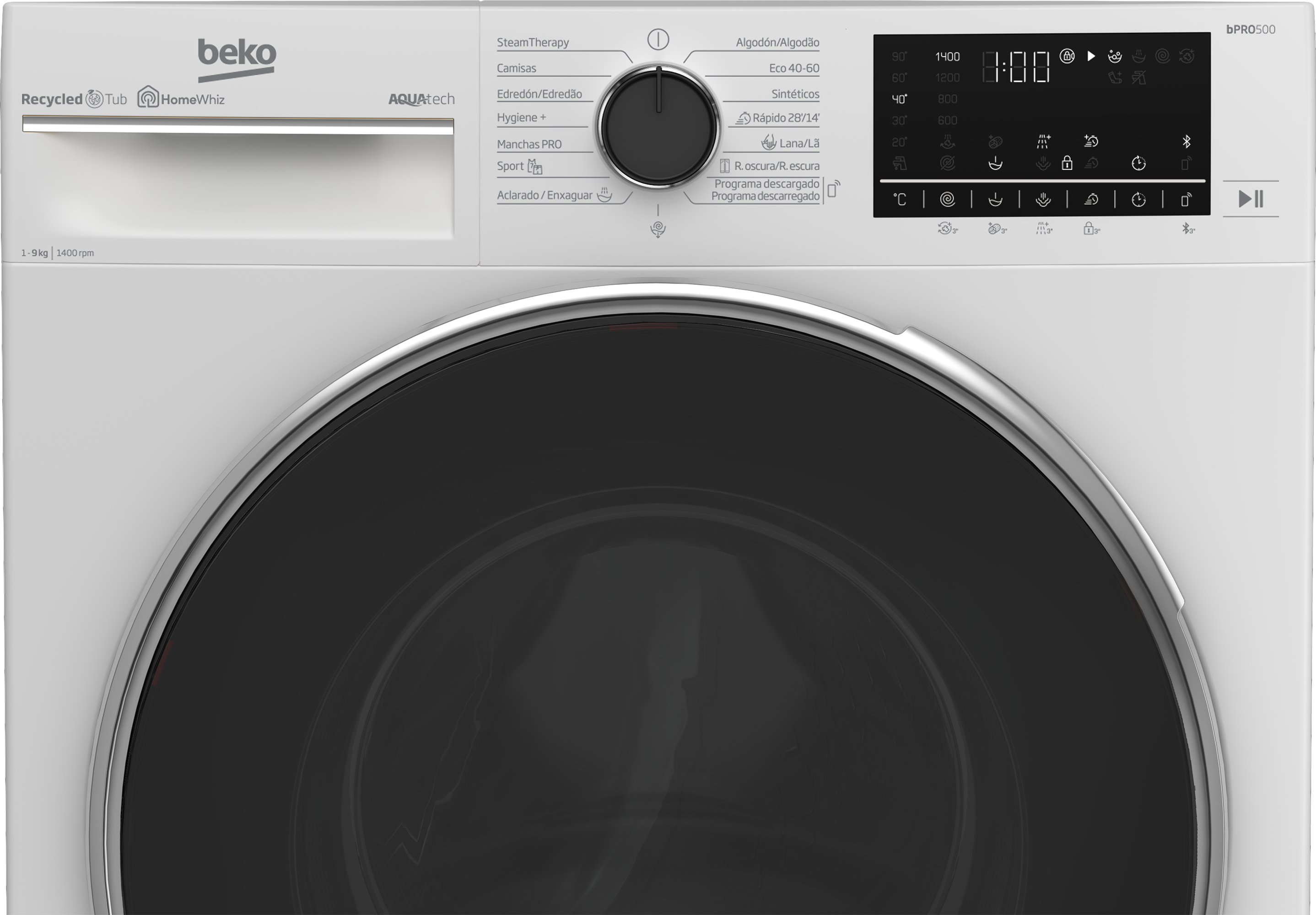 Lavadora Beko blanca, vista frontal. Cuenta con puerta oscura, panel de control y puerta redonda.