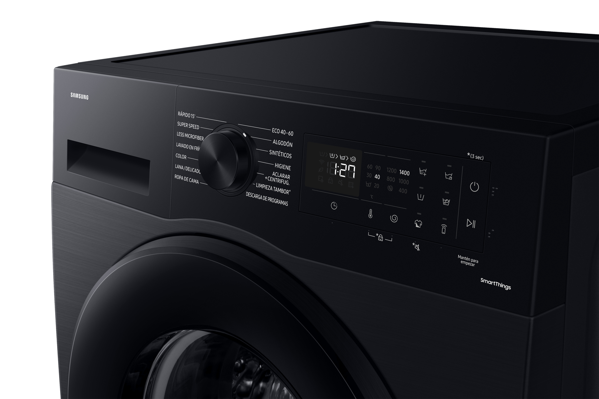 Zbliżenie panelu sterowania czarnej pralki Samsung. Posiada wyświetlacz cyfrowy i różne przyciski funkcyjne.