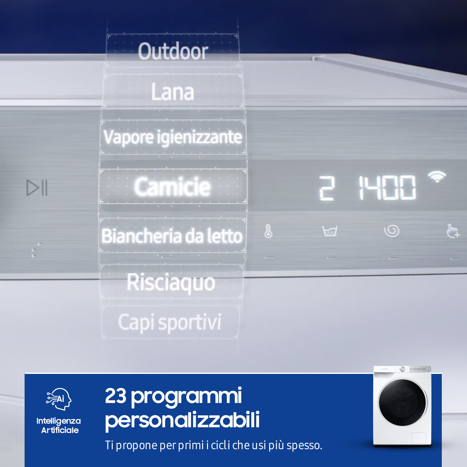 Pannello di controllo della lavatrice che mostra le opzioni del programma di lavaggio in italiano, con interfaccia intelligente.