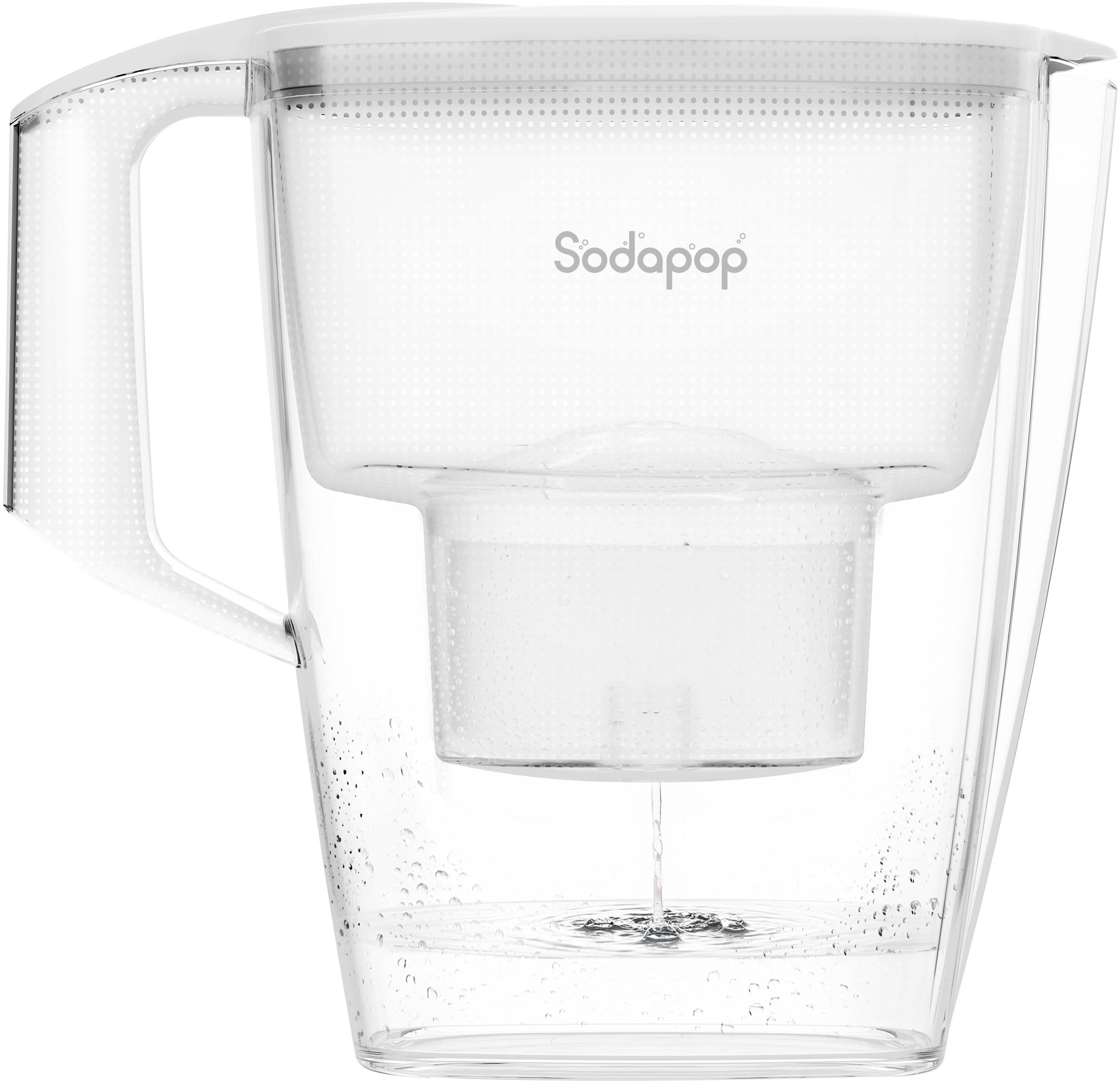 Una caraffa filtrante trasparente in plastica, riempita d'acqua.
