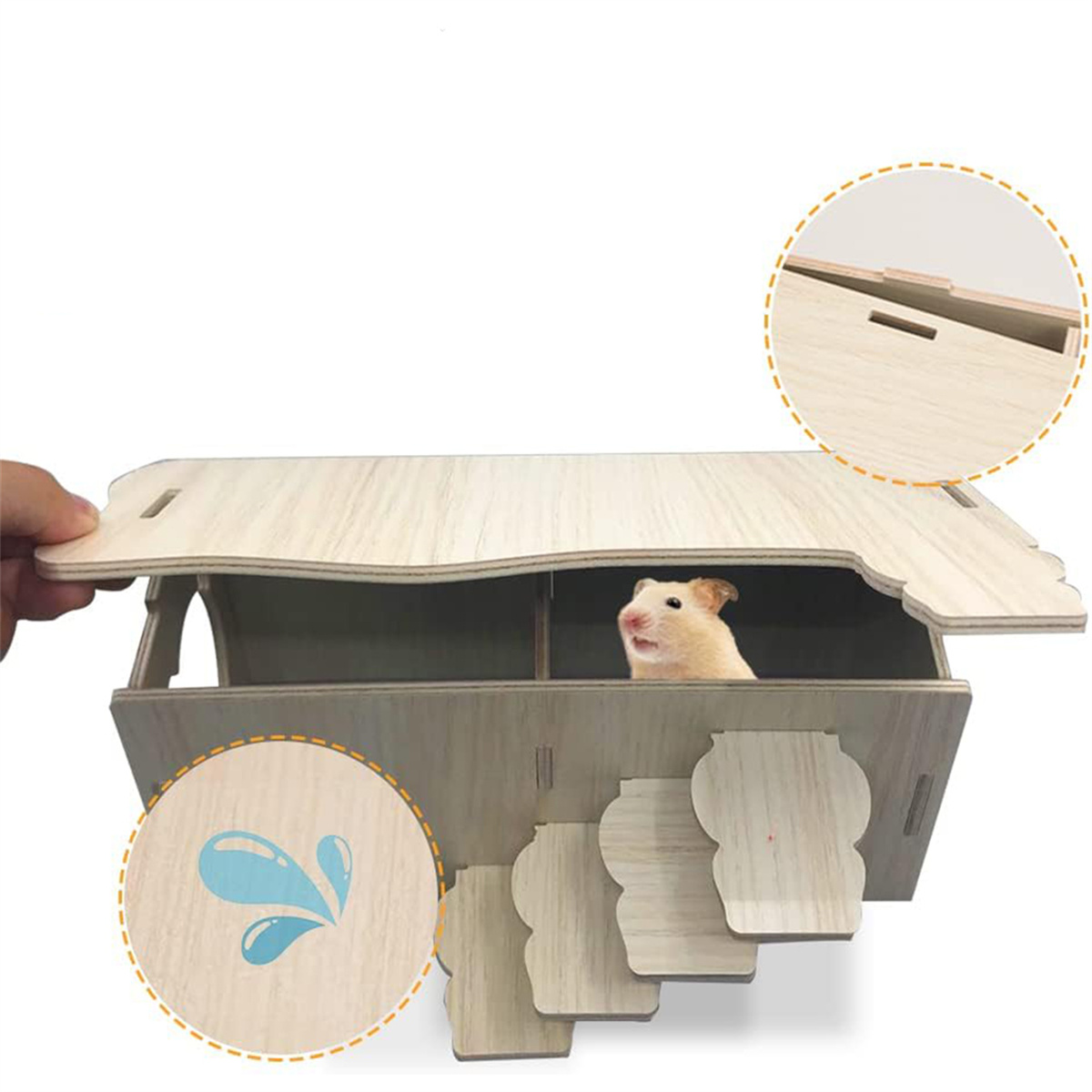 Ein hölzernes Hamsterhaus mit einem Hamster, der herauslugt, und eine Hand, die das Dach öffnet.