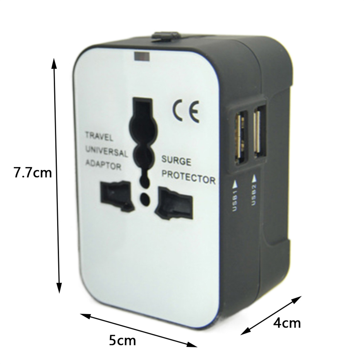 Universeller Reiseadapter mit mehreren Steckern und USB-Anschlüssen, mit Abmessungen beschriftet.