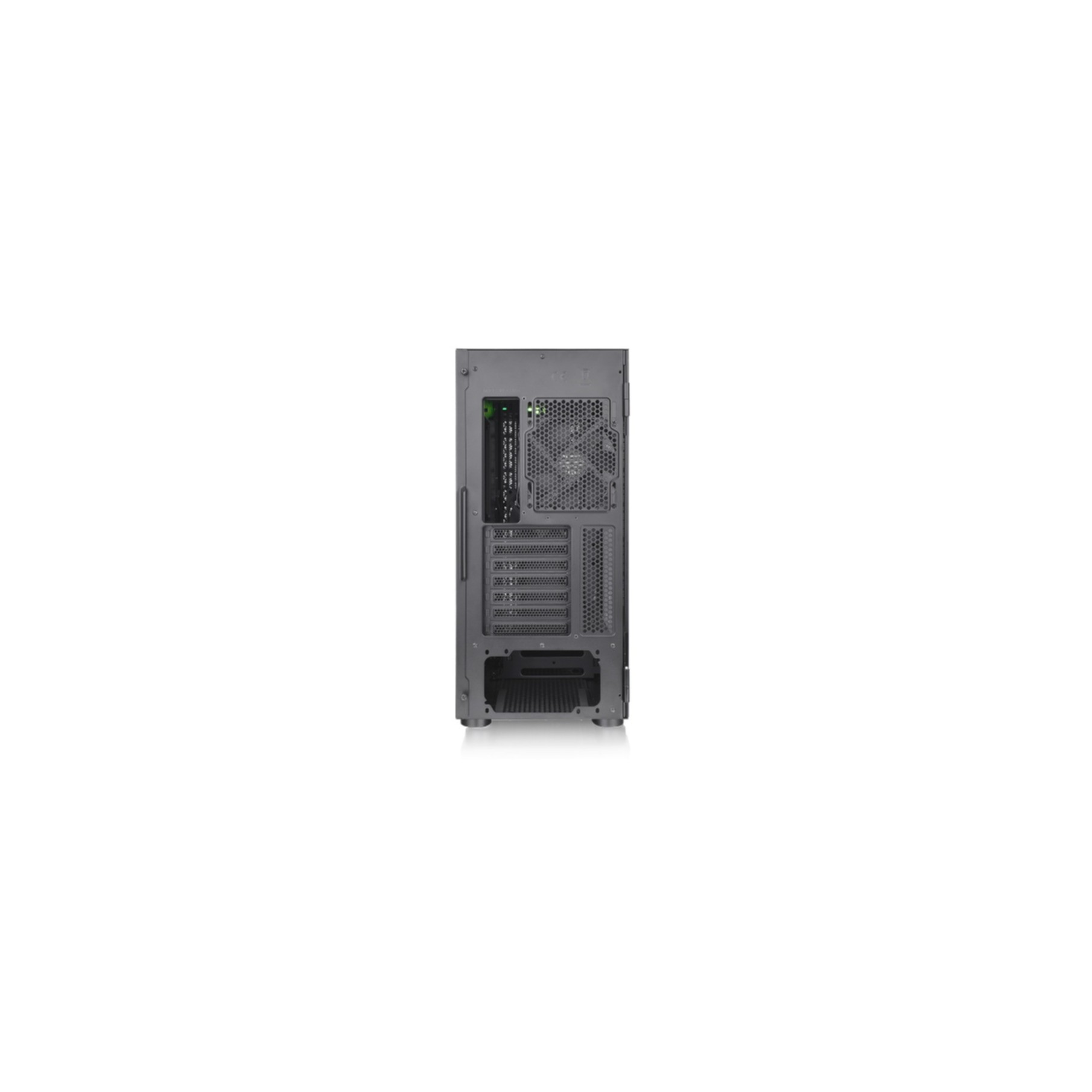 Die Rückseite eines Computergehäuses, die das Innere zeigt.