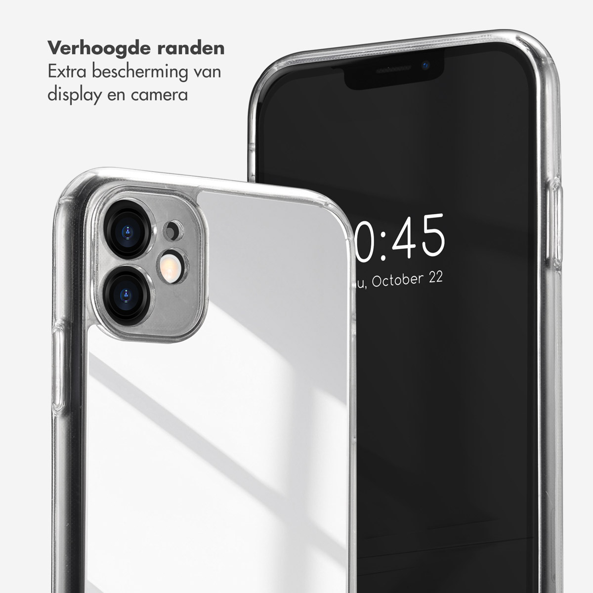 Un étui de téléphone avec un téléphone dedans et le téléphone affiche l'heure. L'étui est transparent.