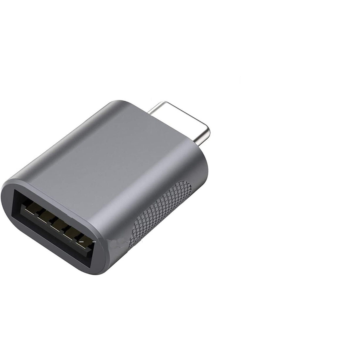Grauer USB-zu-USB-C-Adapter. Der Hintergrund ist reinweiß.