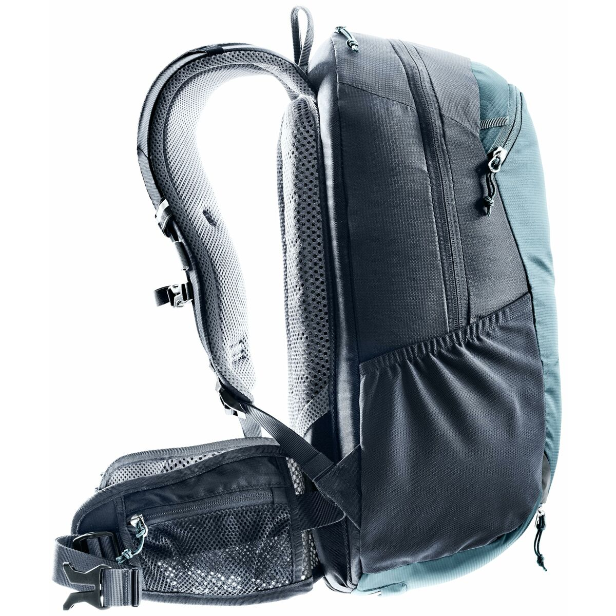 Ein Rucksack mit schwarzem Hauptteil und blauem Seitenteil.