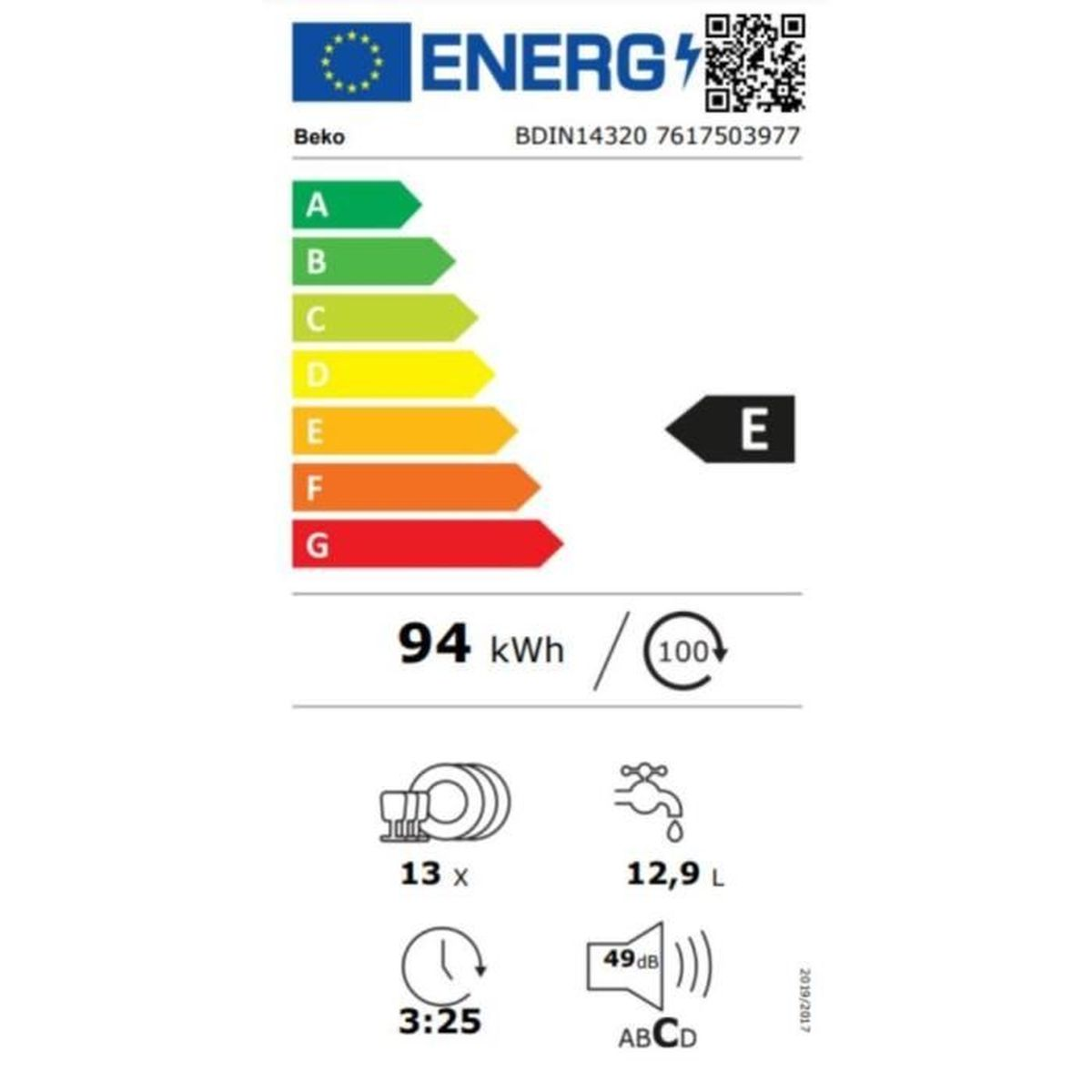 Etykieta energetyczna zmywarki pokazująca klasę E i dane dotyczące zużycia energii.