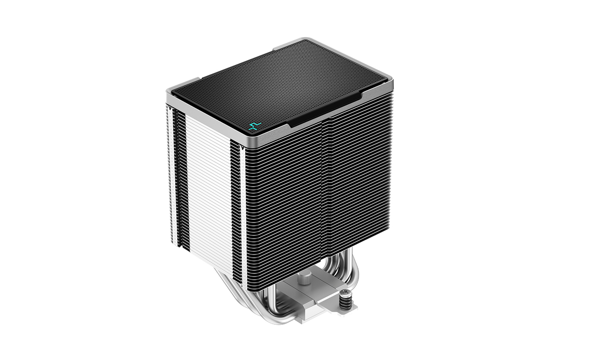 Dissipatore CPU Deepcool. Un dissipatore nero e argento con una griglia sulla parte superiore e multiple alette di raffreddamento.