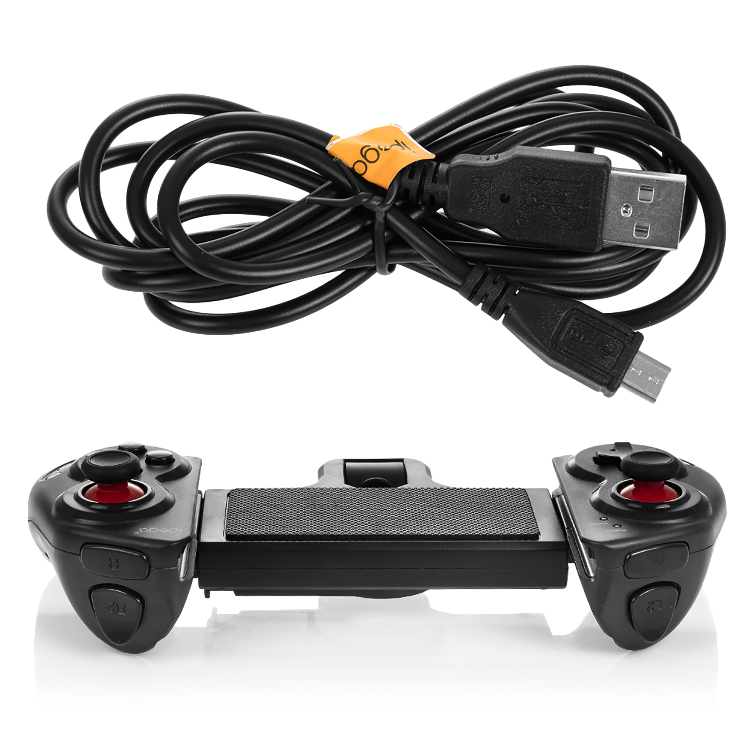 Mando de juegos negro conectado a un cable USB, con otro extremo USB.