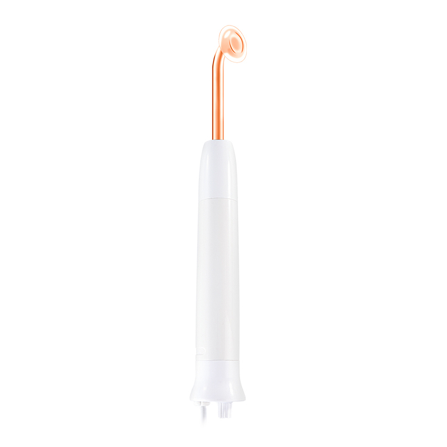 Dispositivo de belleza blanco, punta de cobre. Aislado sobre fondo blanco. Diseño estético.
