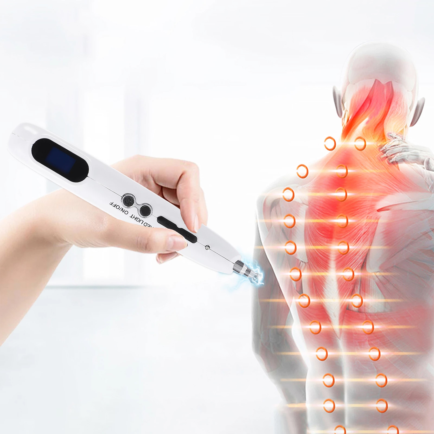 Una persona sosteniendo un bolígrafo de acupuntura blanco, con modelo de espalda.