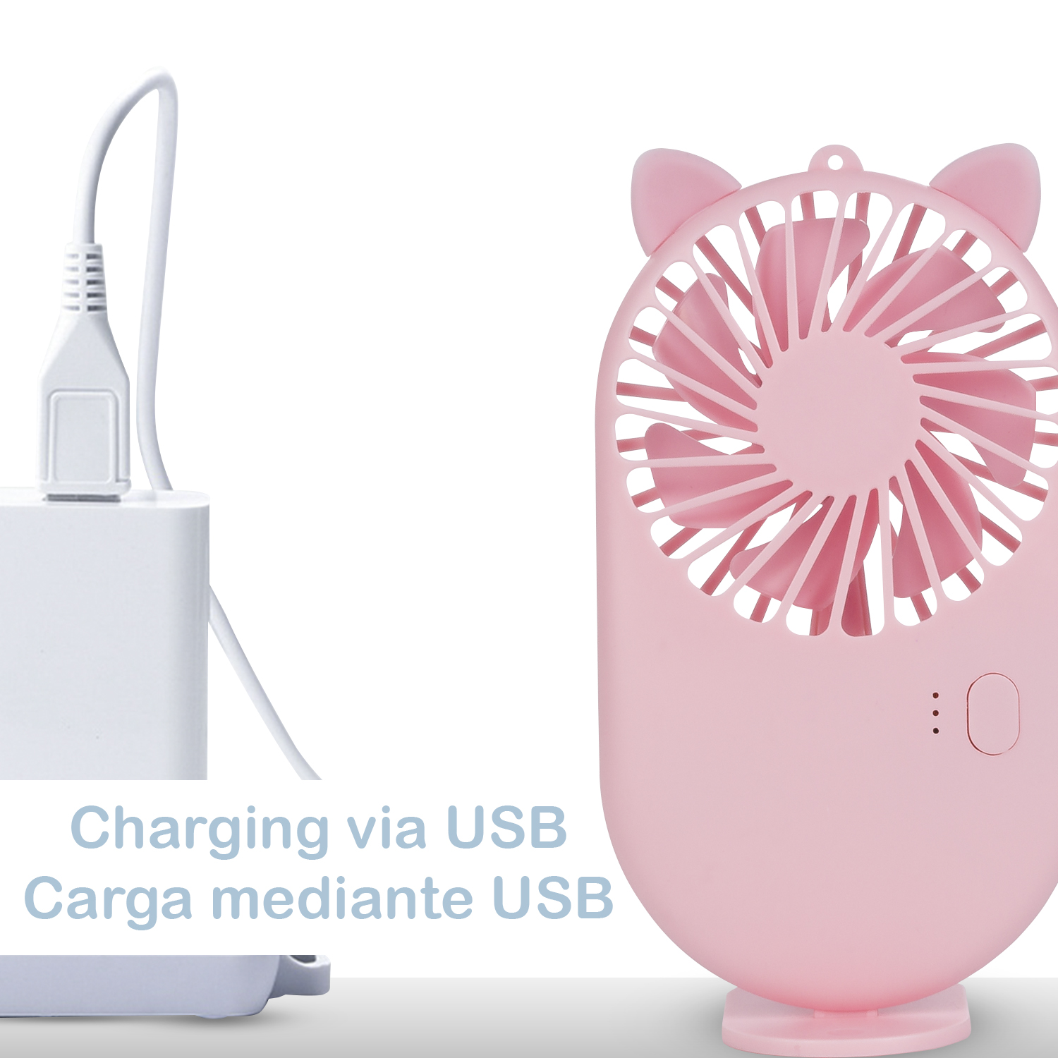 Un ventilatore rosa a forma di orecchie di gatto è collegato a un caricabatterie tramite cavo USB. Testo: 'Ricarica tramite USB'.