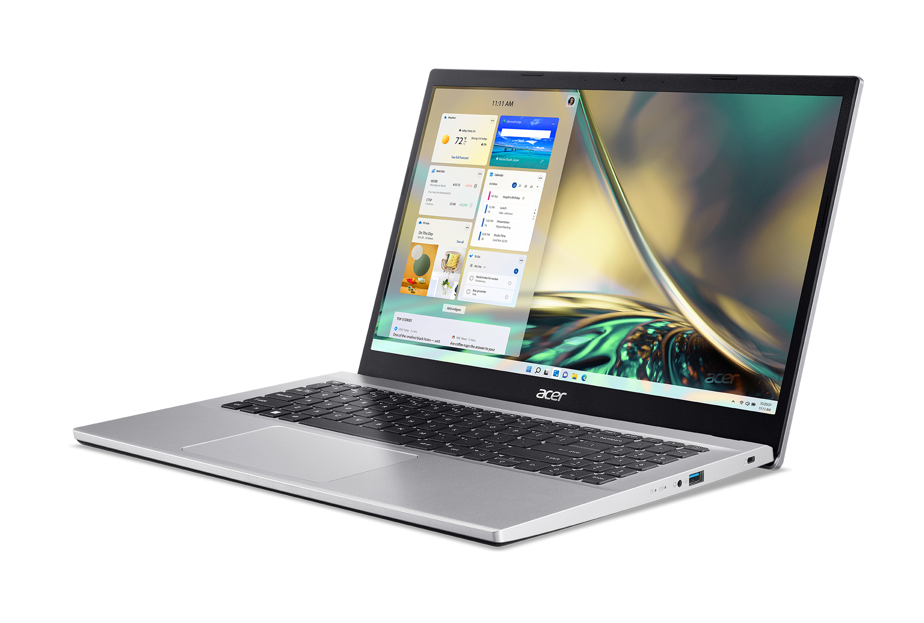 Silberner Laptop geöffnet auf weißem Hintergrund. Zeigt Windows-Oberfläche.