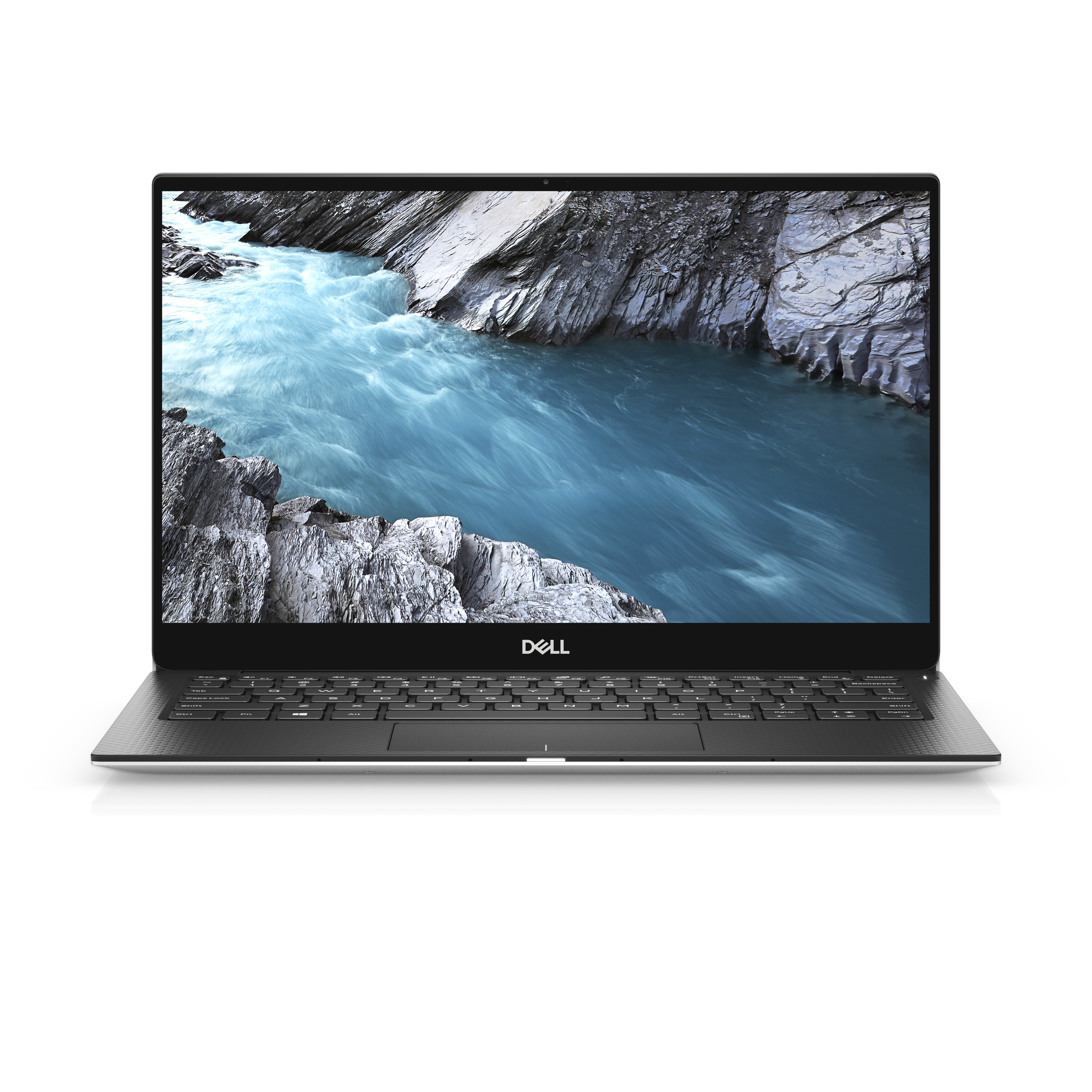 Laptop nero, aperto, con un'immagine panoramica sullo schermo, su sfondo bianco.