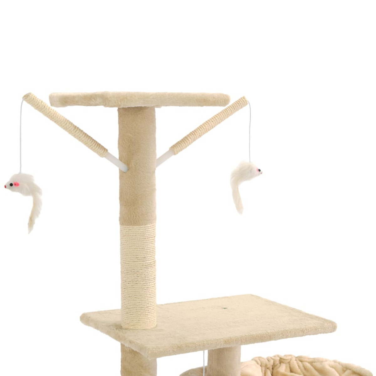 Ein beiger Katzenbaum mit zwei hängenden Spielzeugmäusen. Es ist auf weißem Hintergrund.