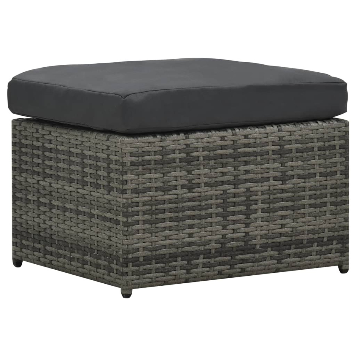 Grauer Rattan-Hocker mit dunkelgrauem Kissen. Der Hocker hat eine quadratische Form.