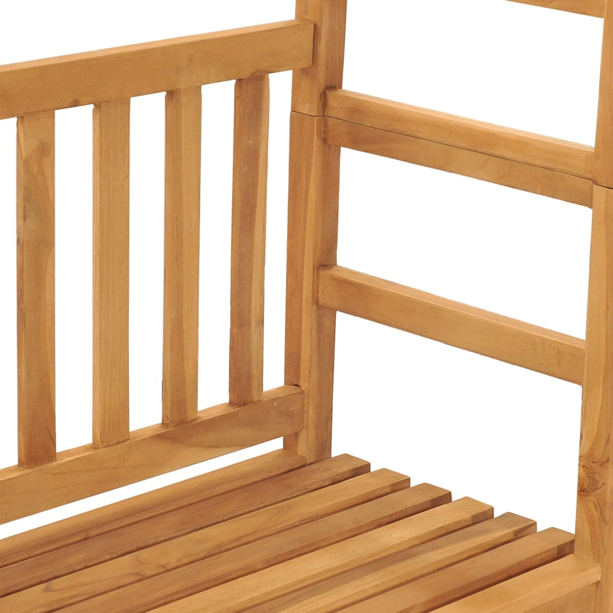 Nahaufnahme einer Holzbankecke mit Latten und Geländern, die auf eine Außenmöbelkonstruktion hindeutet.