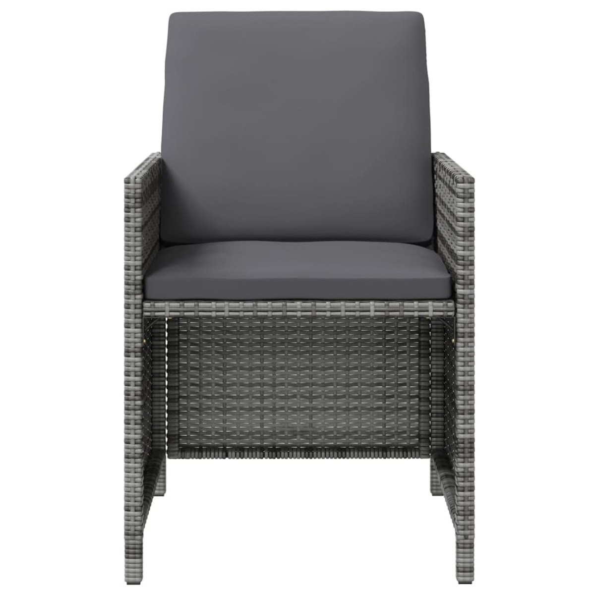 Grauer Stuhl im Rattan-Stil mit Kissen, Frontalansicht.