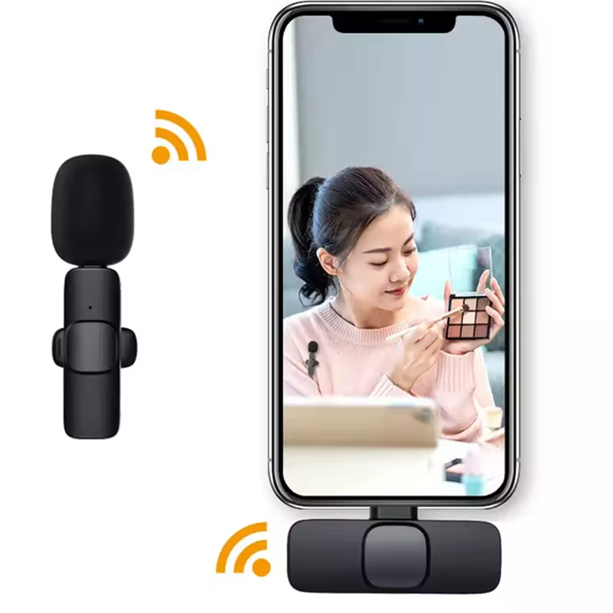 Person nutzt Mikrofon mit Smartphone; drahtlose Signal-Icons vorhanden.