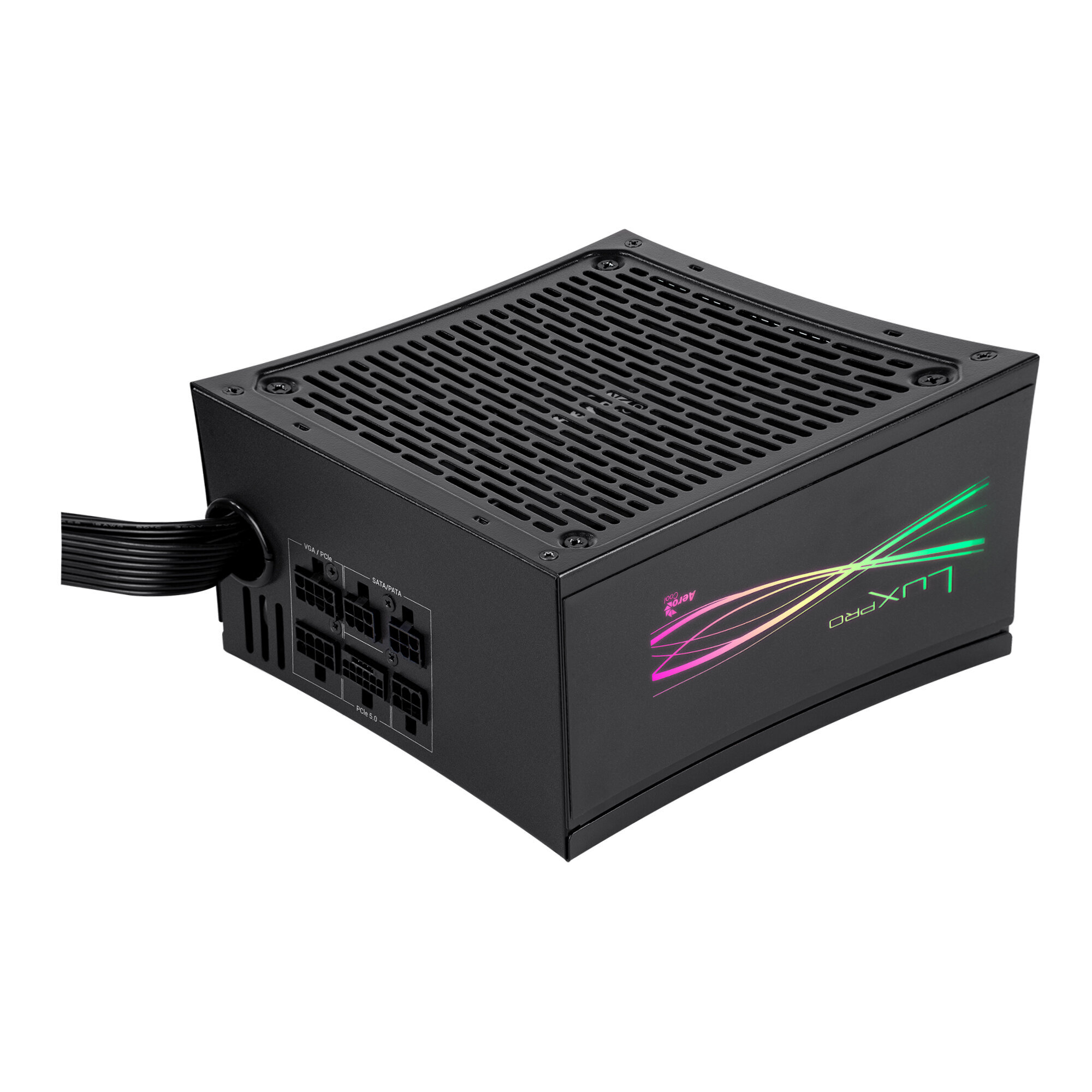 Alimentatore nero con più porte e una ventola. Il marchio LUX PRO è illuminato. Sfondo bianco.