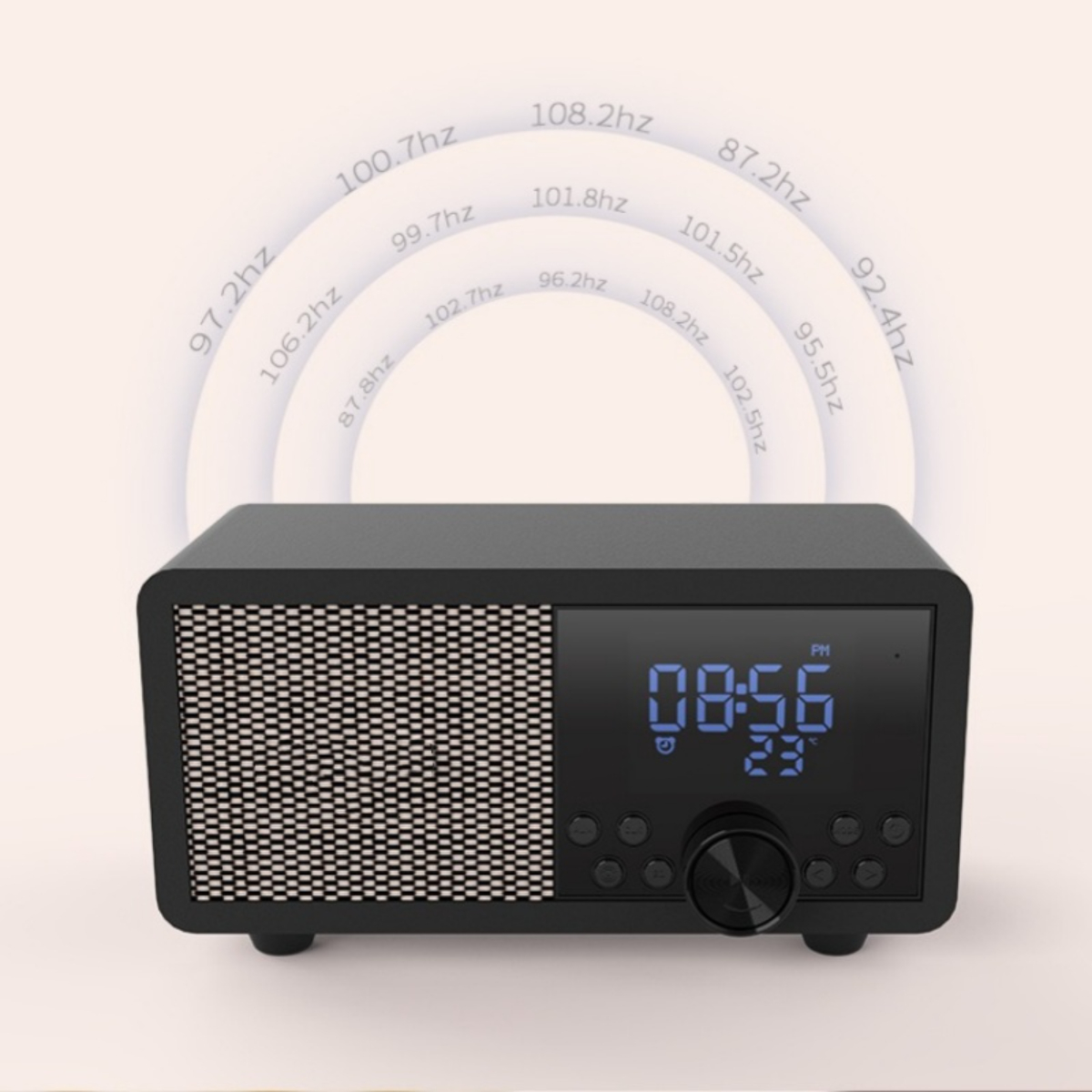 Schwarzes Digital-Radiowecker mit Zeitanzeige und Radiofrequenzen.