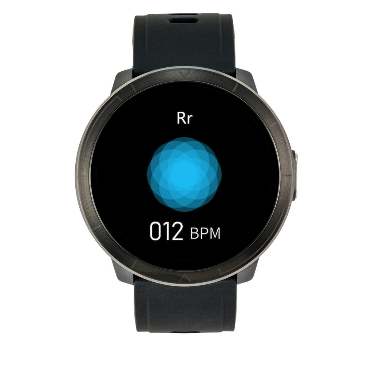 Czarny smartwatch wyświetlający niebieską kulę z 'Rr' i '012 BPM' na ekranie.