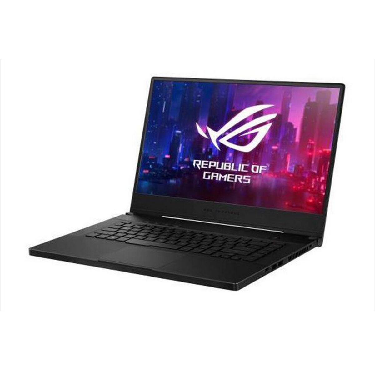 Laptop nero. Lo schermo ha un logo ROG, le parole Republic of Gamers. Sfondo bianco.