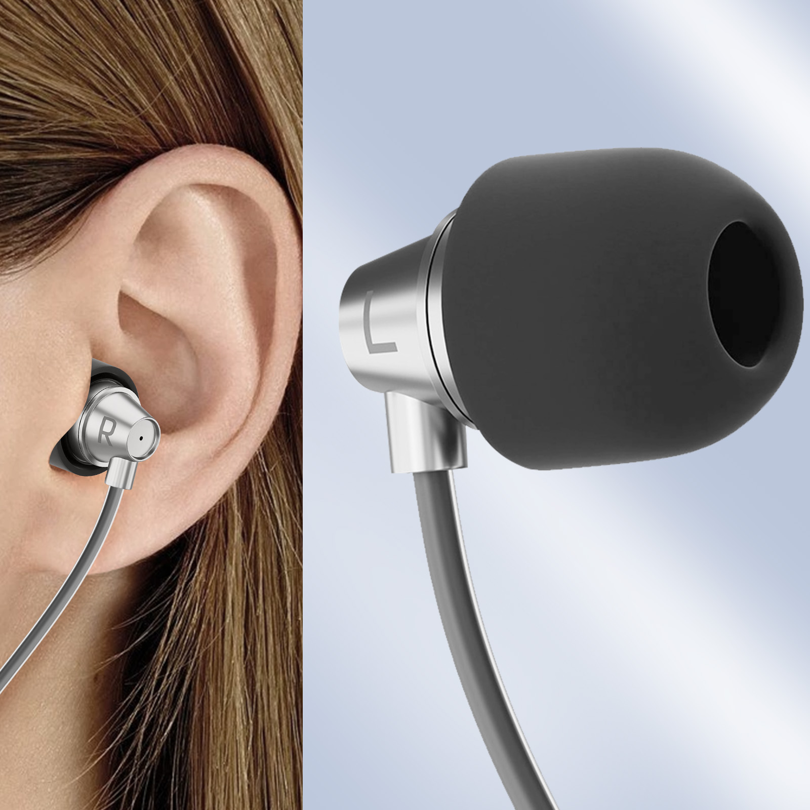 Orecchio con auricolare argento e primo piano di un auricolare argento. Sfondo blu.