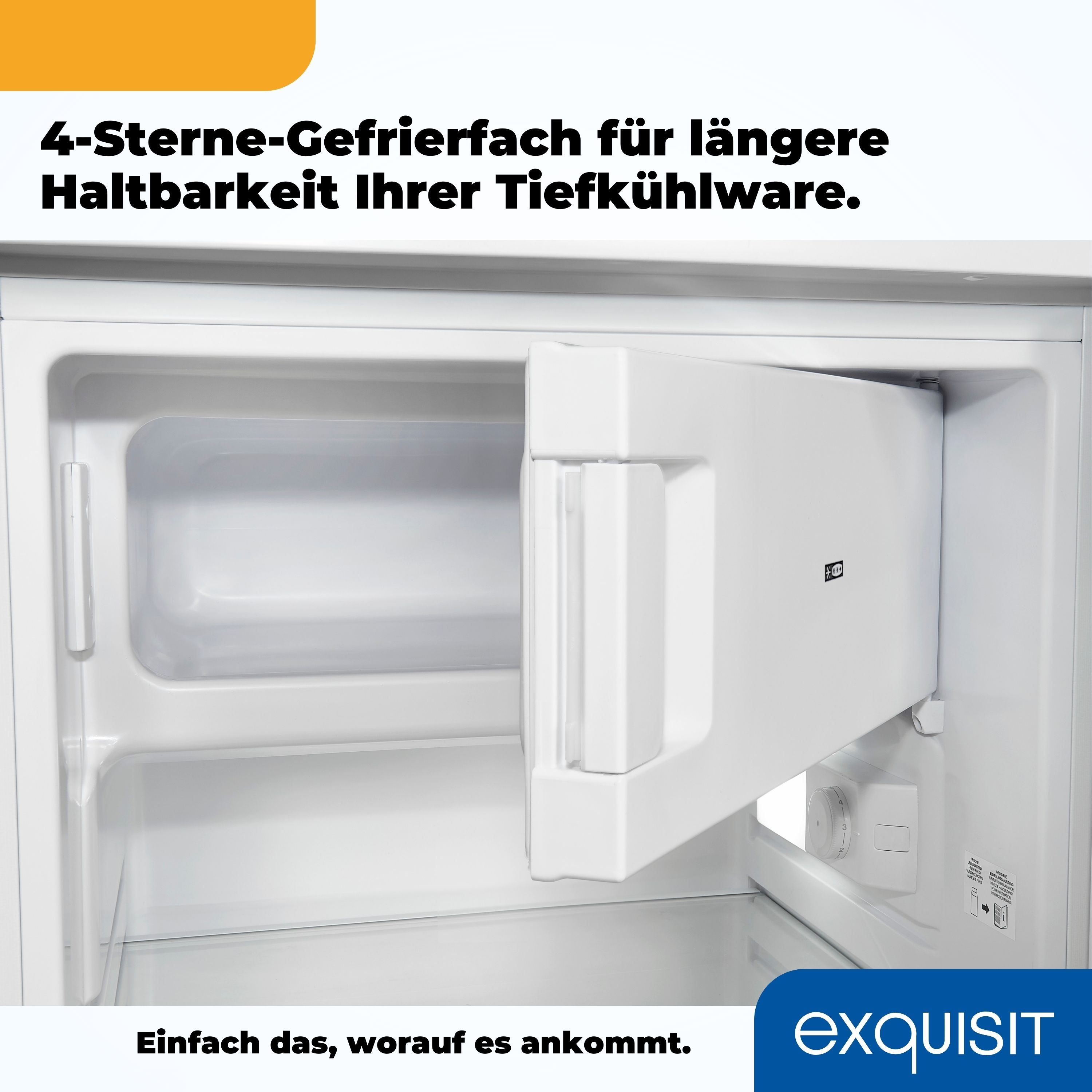 Innerhalb eines weißen Gefrierschranks mit offener Tür. Text auf Deutsch.