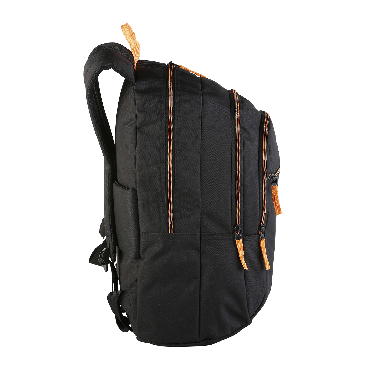 Mochila negra con cremalleras naranjas. Vista lateral, sobre un fondo blanco. Espacio vacío para el logo.