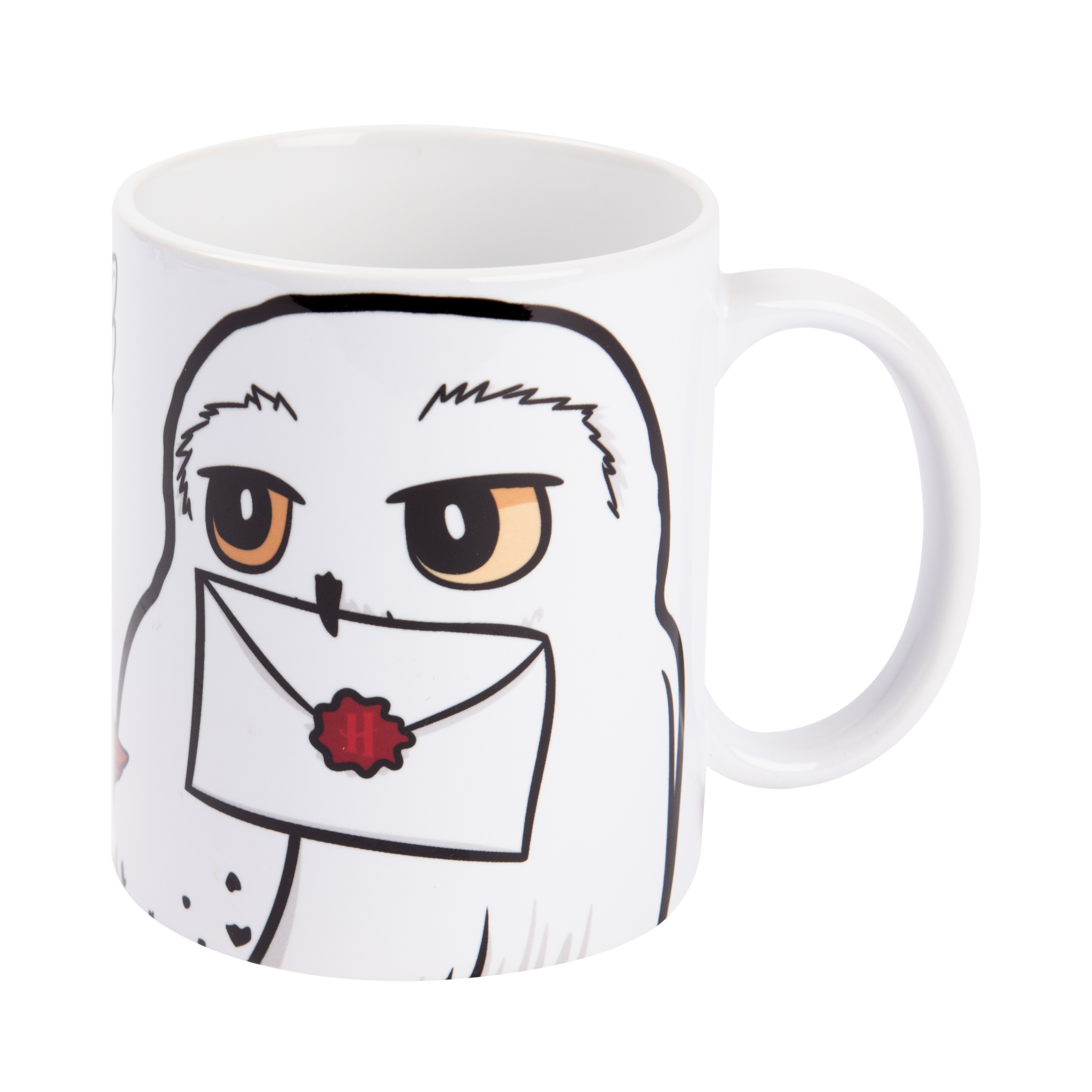 Tasse mit einer Cartoon-Eule, die einen Umschlag mit rotem Siegel hält.