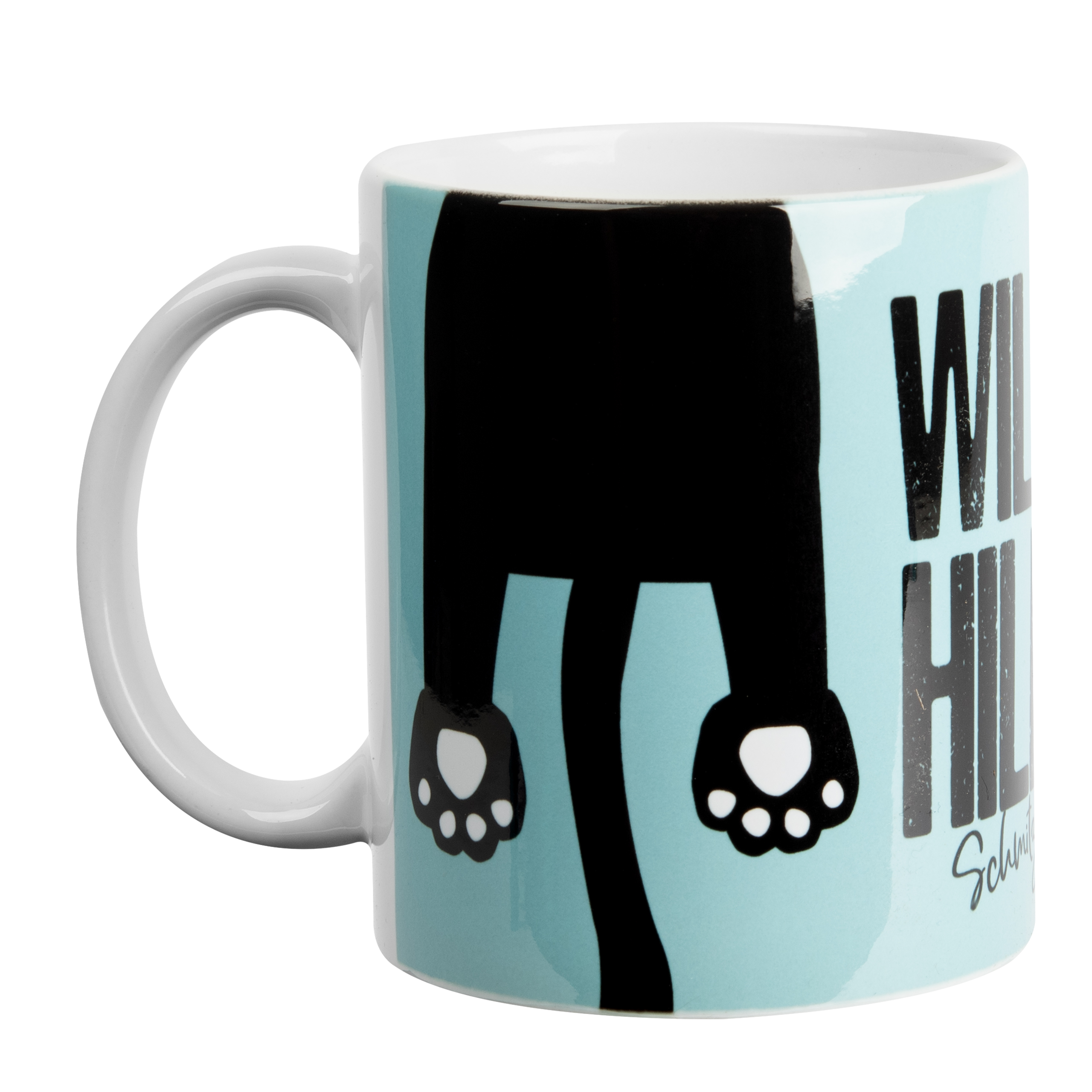 Becher mit schwarzem Katzenhinterteil, Pfoten und Text: "WILD HILDE". Blauer Hintergrund.