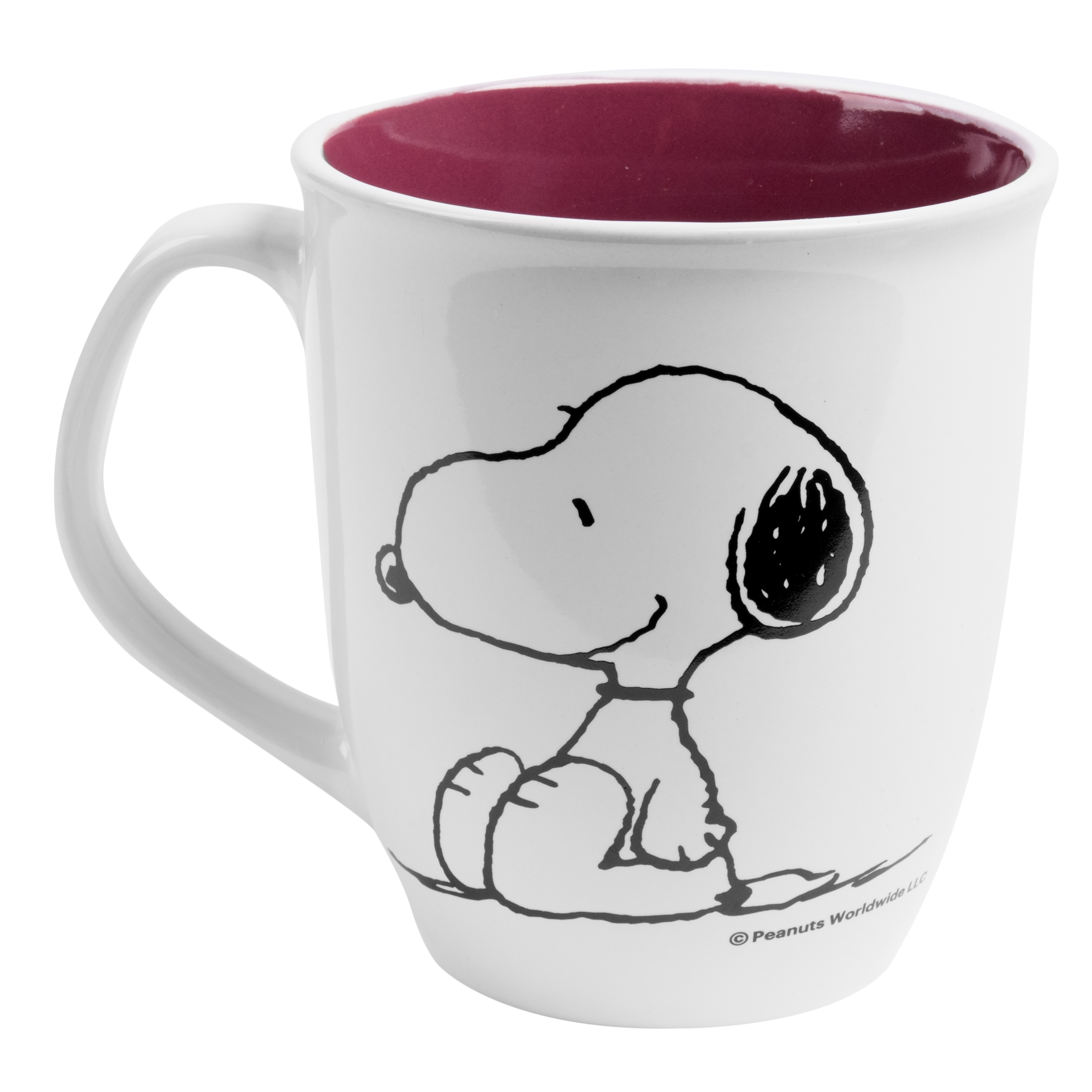 Eine weiße Tasse mit einem Snoopy-Cartoonbild. Der Innenraum der Tasse ist weinrot.