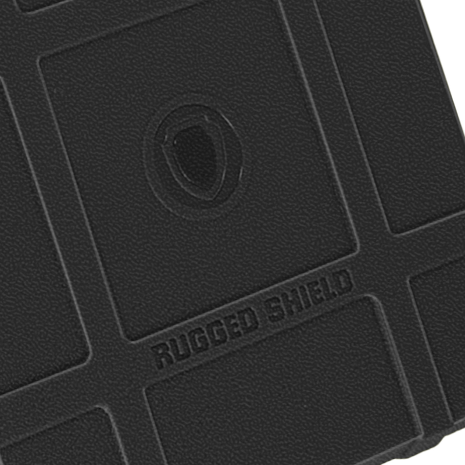 Close-up van zwarte, robuuste schildtextuur. De woorden "RUGGED SHIELD" zijn in reliëf.