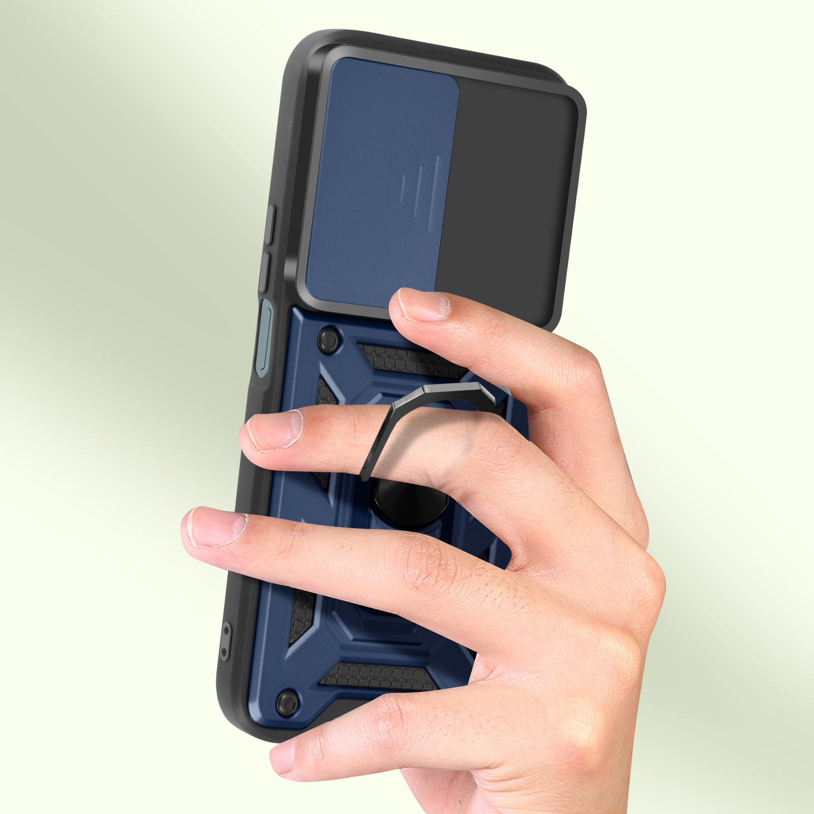 Una mano che tiene una custodia blu per telefono, con un supporto ad anello. La custodia è anche blu e nera.