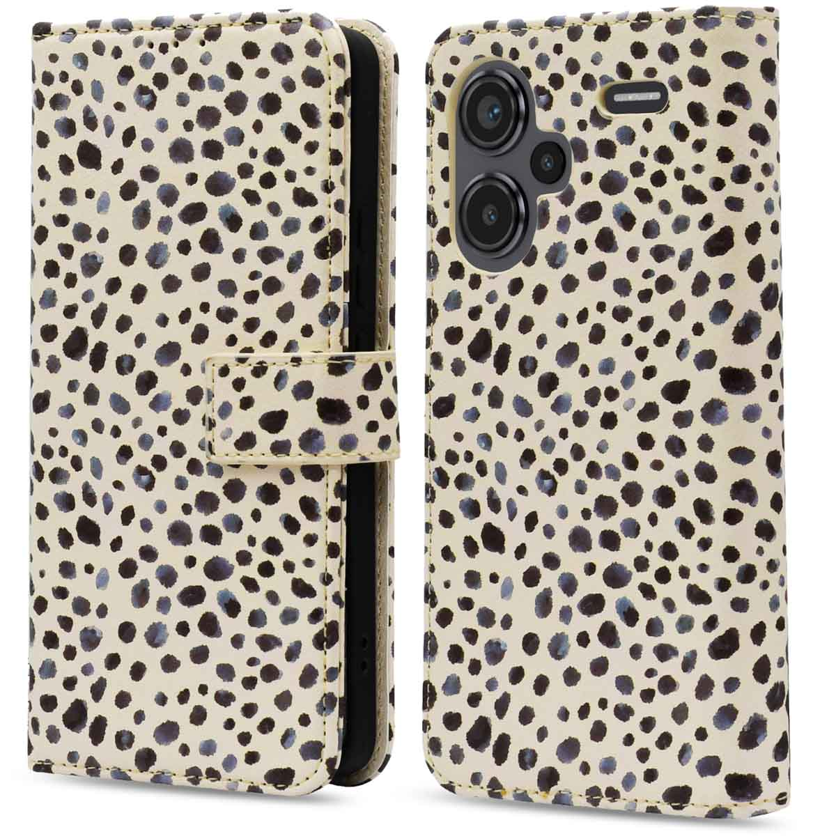 Een telefoonhoesje met een dalmatiërprint. De hoes is open en toont de telefoonsleuf.